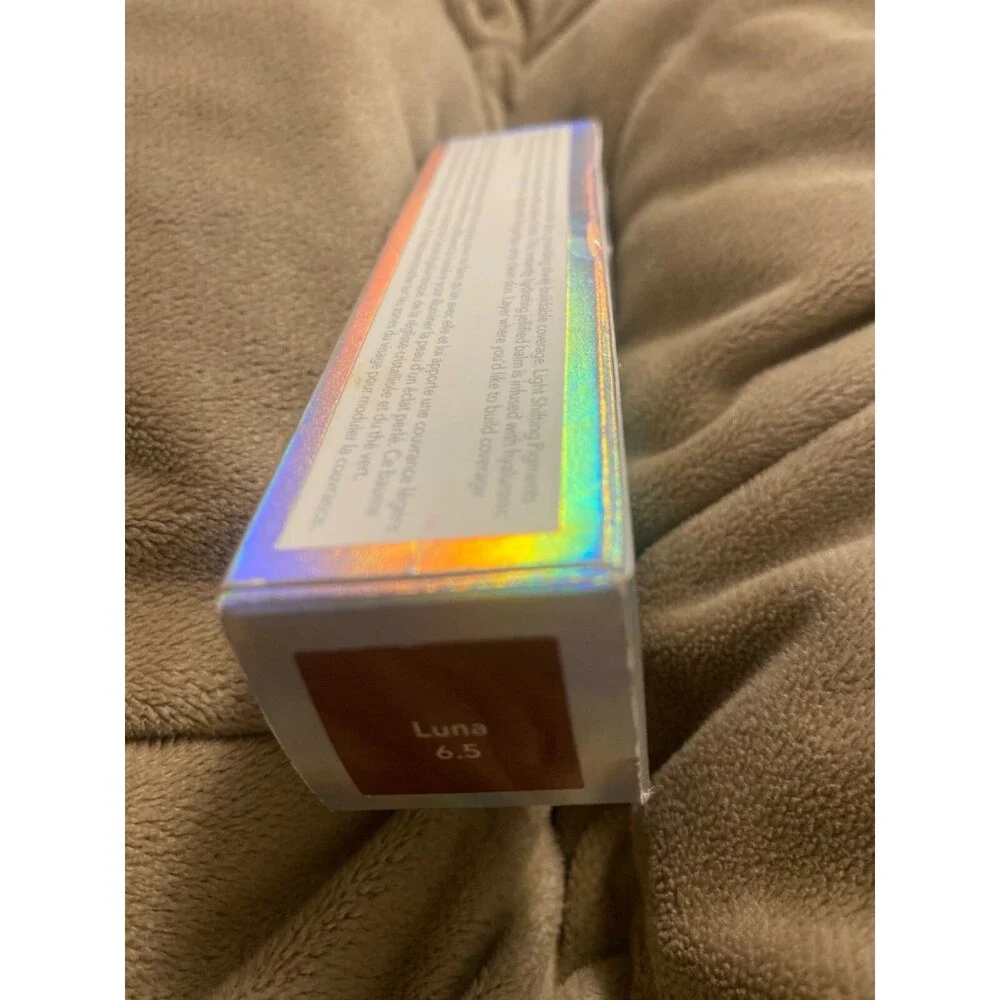BECCA discontinued light